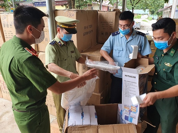 Thu giữ gần 2 nghìn nhãn hiệu bị làm giả ở Lạng Sơn