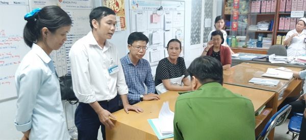 Cảnh đời mồ côi của bé gái 14 tuổi nghi bị cậu ruột cưỡng hiếp đến có thai: 'Cậu dặn lên phá xong rồi về, không được kể với ai'