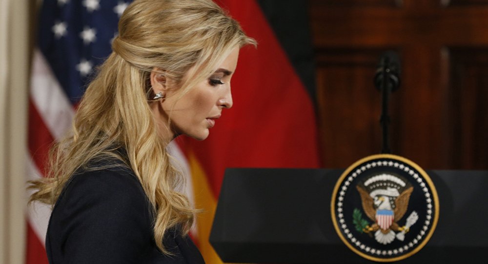 Tổng thống Trump đối mặt với nguy cơ bị đảng Cộng hòa quay lưng vì con gái